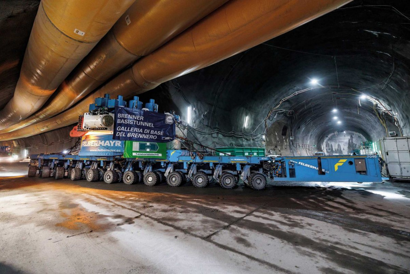  Aktuality, Novinky - Felbermayr Slovensko / OBROVSKÉ TUNELOVACIE RAZIACE STROJE PRE NAJDLHŠIE PODZEMNÉ ŽELEZNIČNÉ SPOJENIE NA SVETE - foto